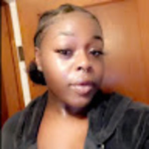 Meet your Posher, Daisha